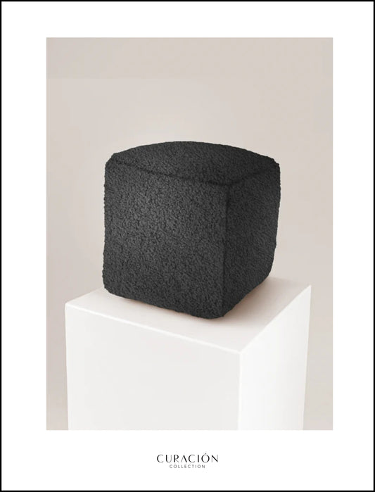 The CUBE scatter in black boucle